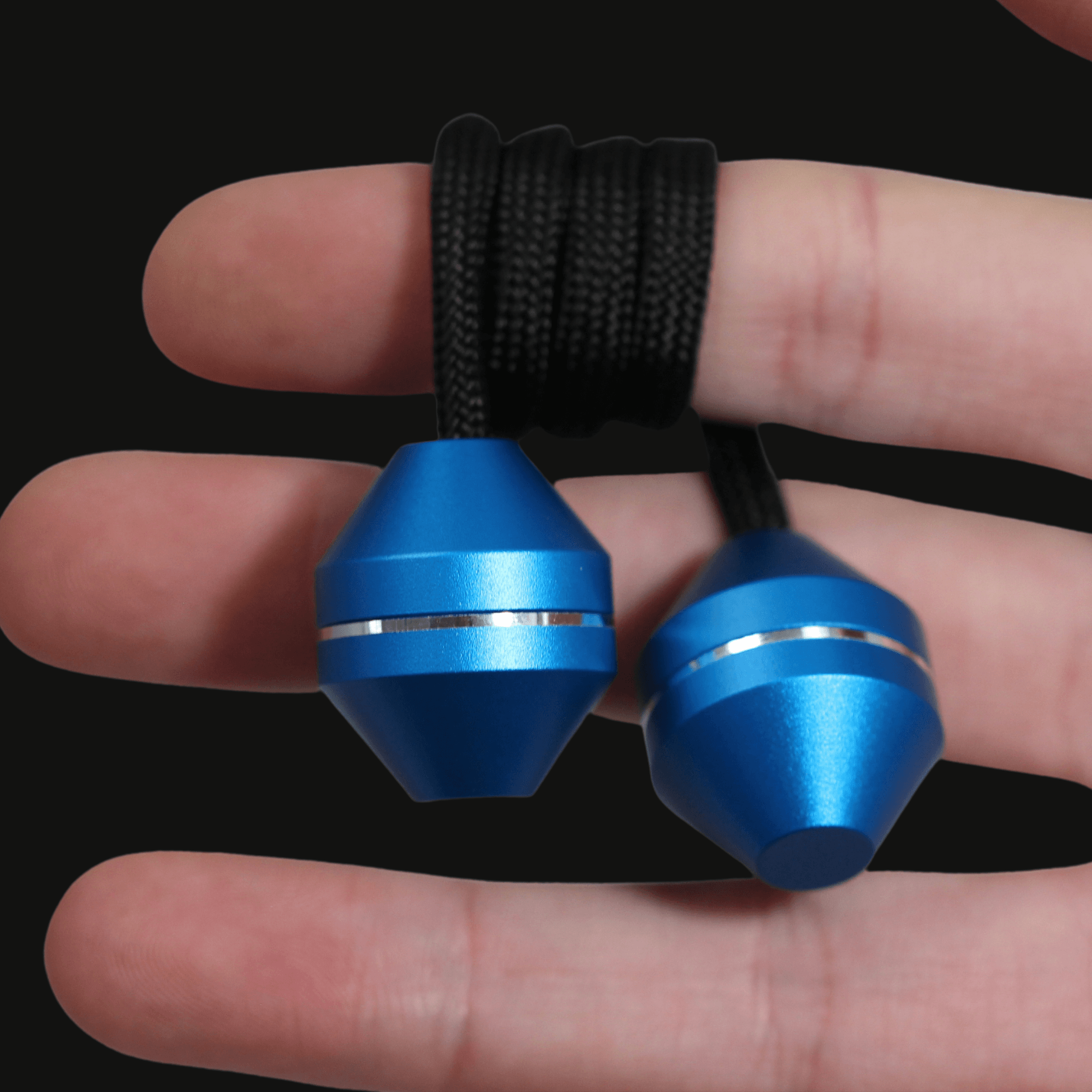 Begleri Fidget Beads - Diamond Blue - Spinning Begleri